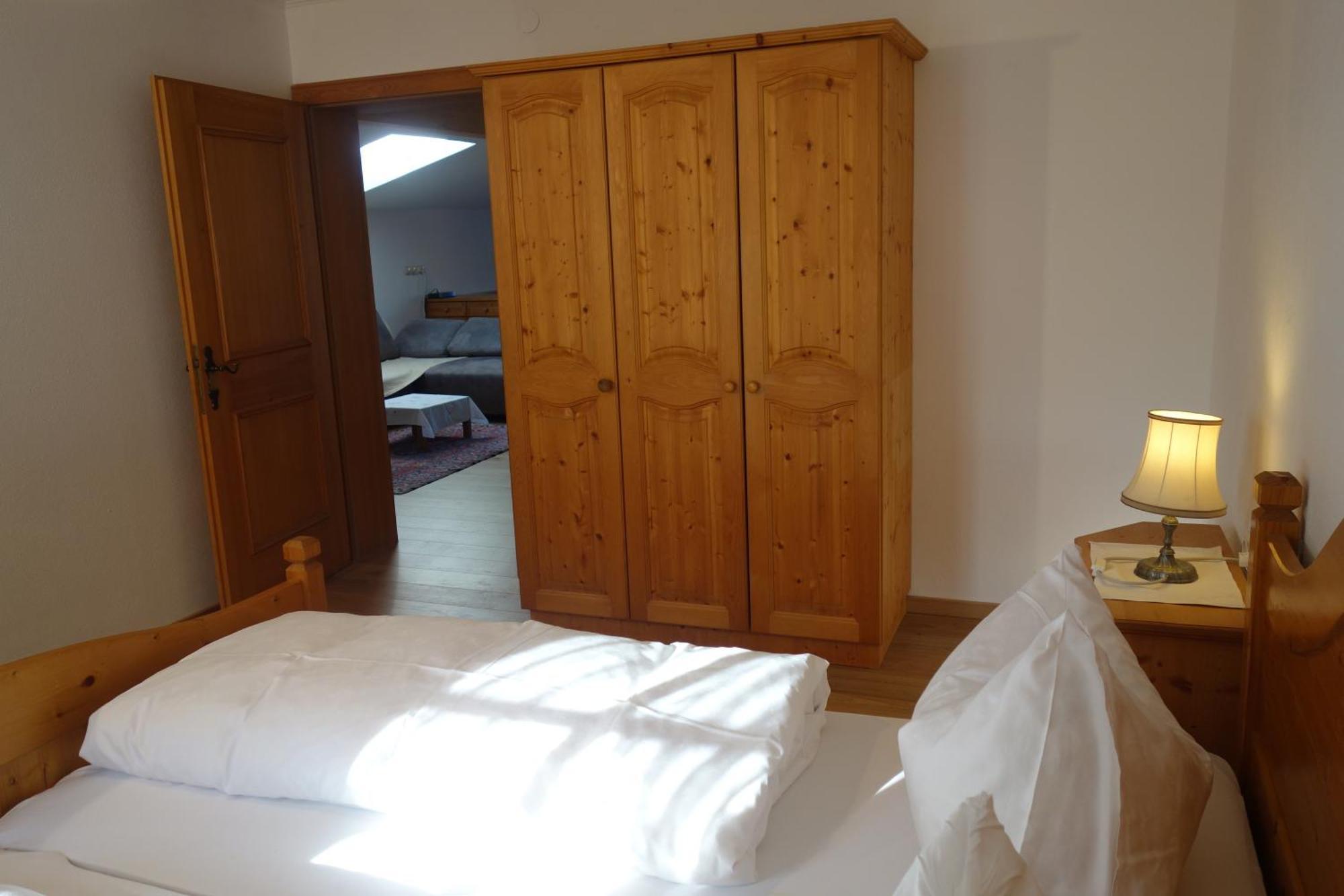 Brunnenhof Apartments Pettneu am Arlberg Kamer foto
