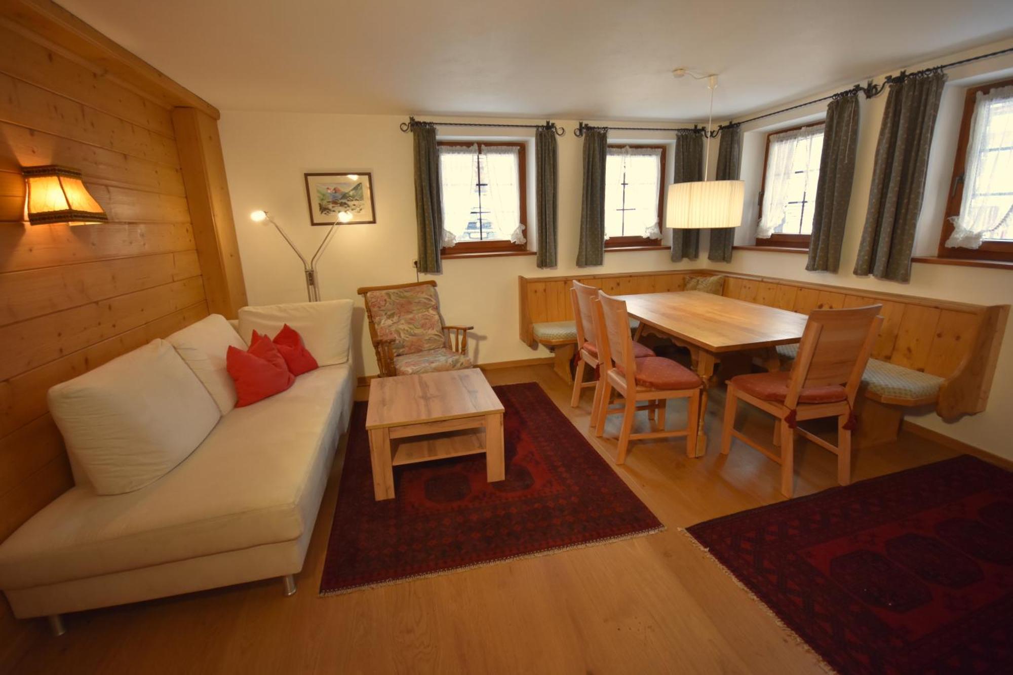 Brunnenhof Apartments Pettneu am Arlberg Kamer foto