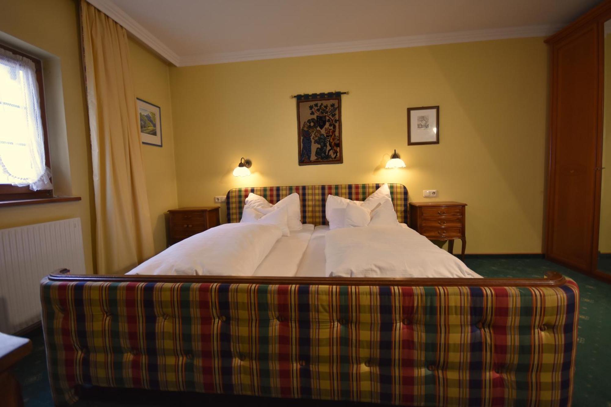 Brunnenhof Apartments Pettneu am Arlberg Kamer foto